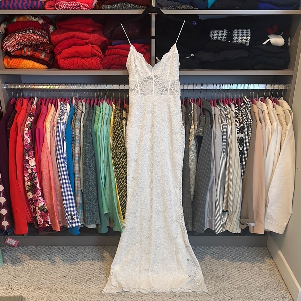 12th Tribe white lace/silver threads v neck lined dress size S